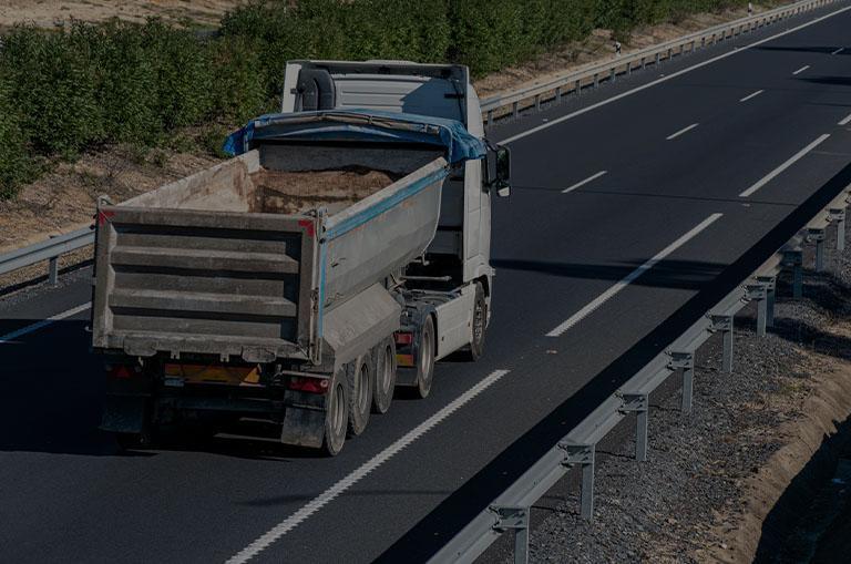 usługi transportowe - przewóz piasku